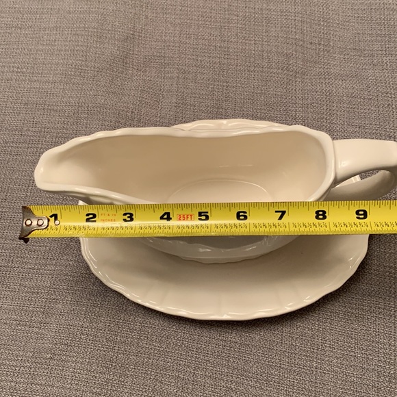 Gravy Bowl & Plate - Picture 5 of 6